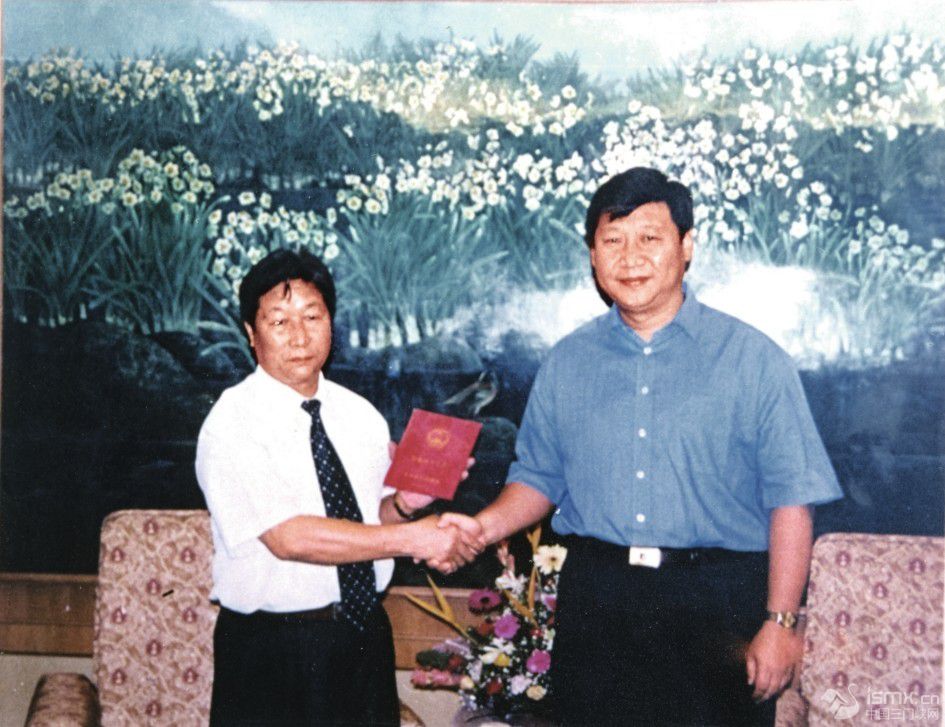 20007ƽ鸣rִWռCl(f)ʡһȹsuCDԴƽڸ£